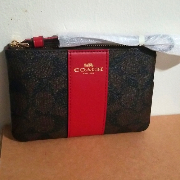 Corner Zip Wristlet - Picture 3 of 3